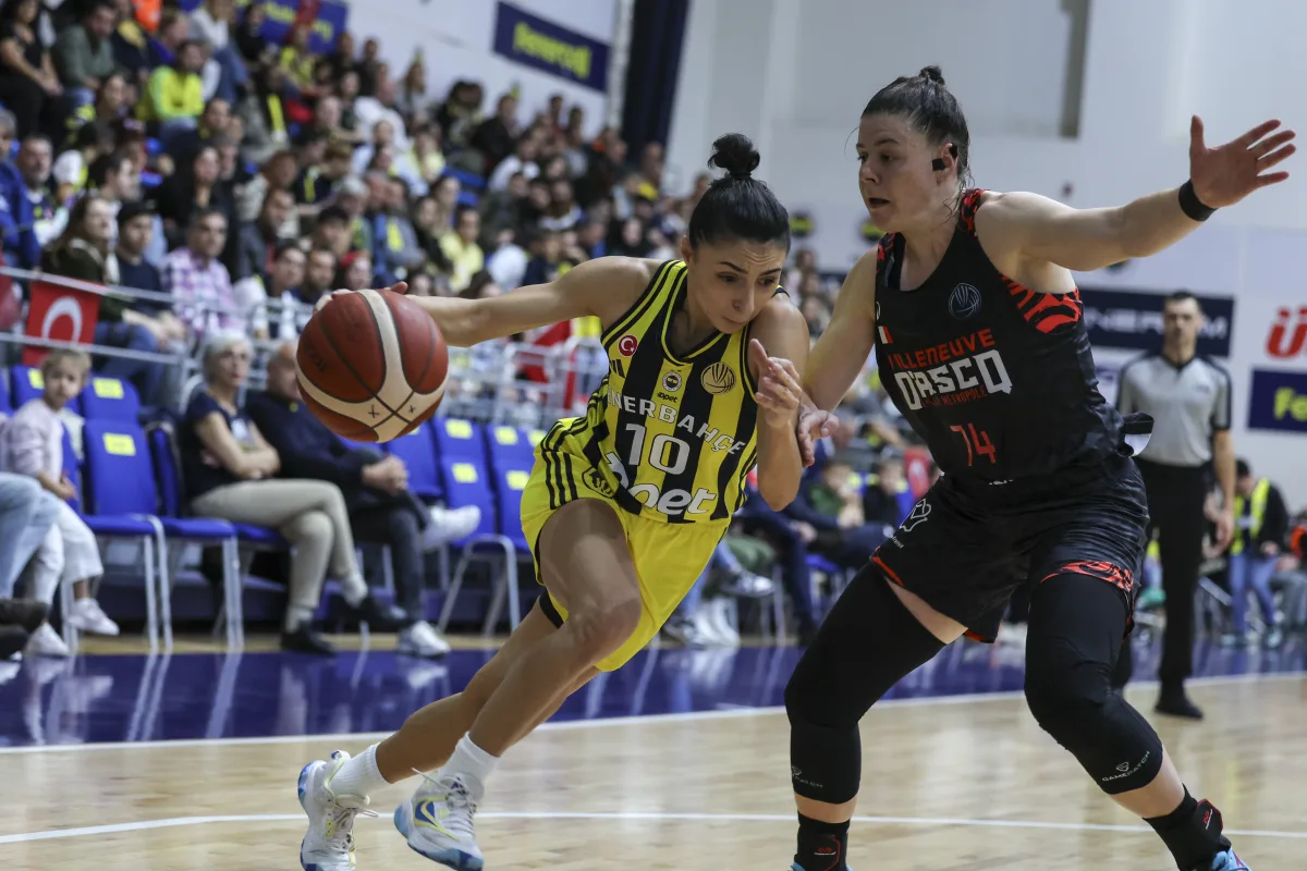 Fenerbahce vence a Villeneuve con autoridad y sigue líder 4 Fenerbahce Opet vs Villeneuve d'Ascq LM