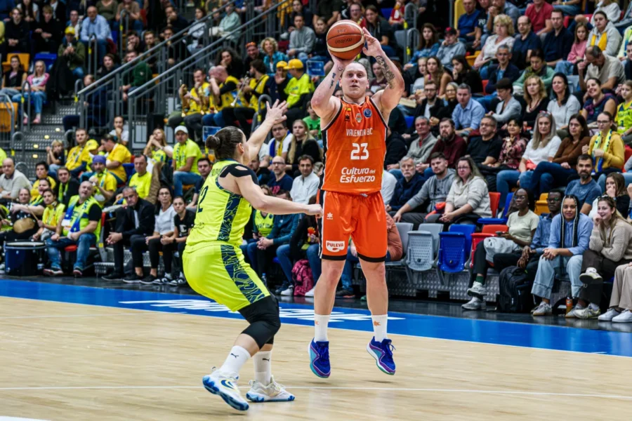 ZVVZ USK Praha - Valencia Basket Club